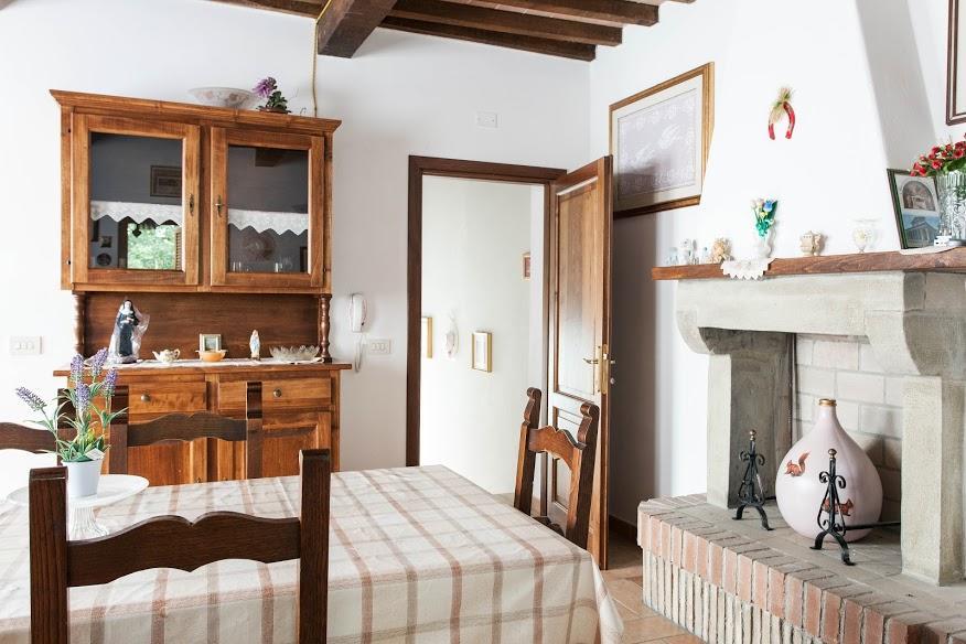 Villa Il Corniolo Morra Værelse billede